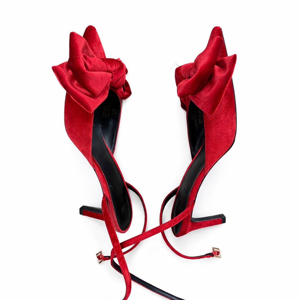 Women’s Red H&M Bow-Detail Velour Pumps Size US 7 - Picture 4 of 7